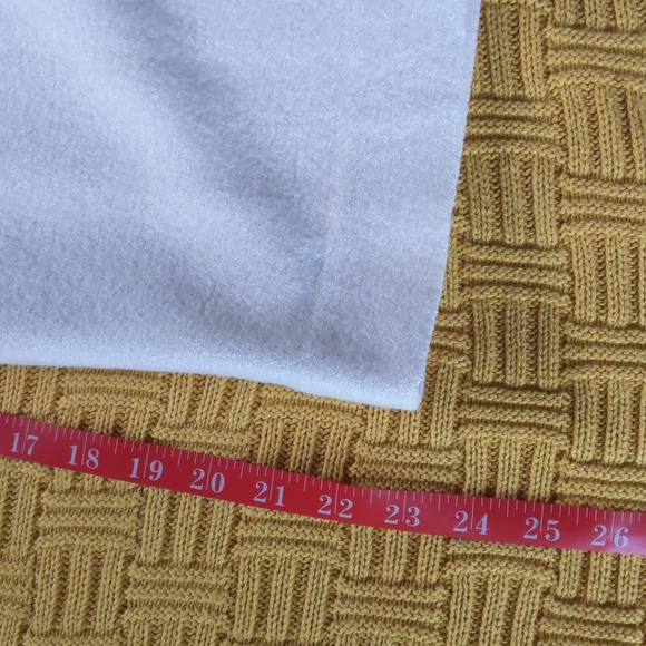 Banana Republic wool-blend fuzzy winter white pencil skirt size 6 - Picture 2 of 10